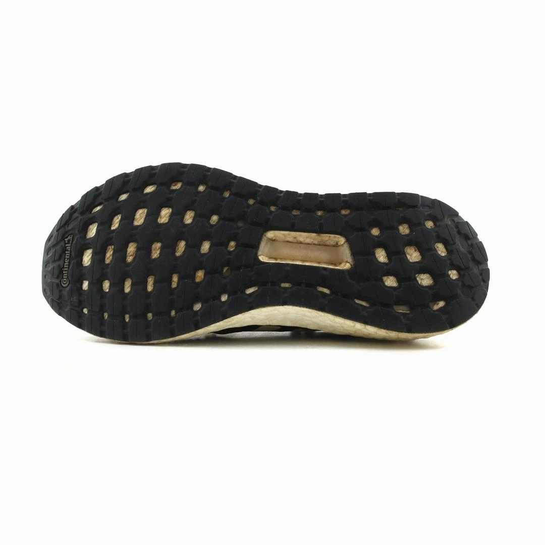 Revolution Road Running Shoes ADIDAS ULTRA BOOST 20