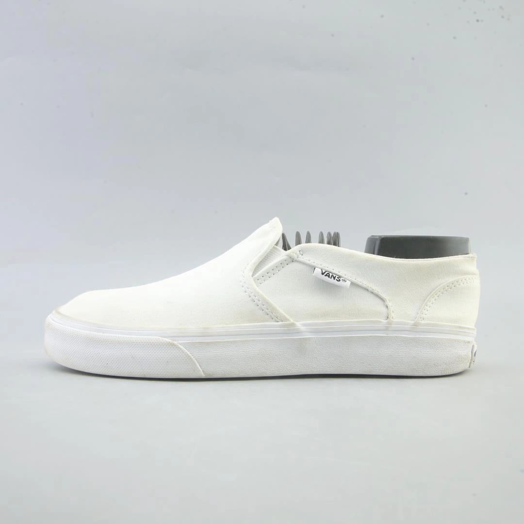 VANS CLASSIC Size 4 Slip Ons