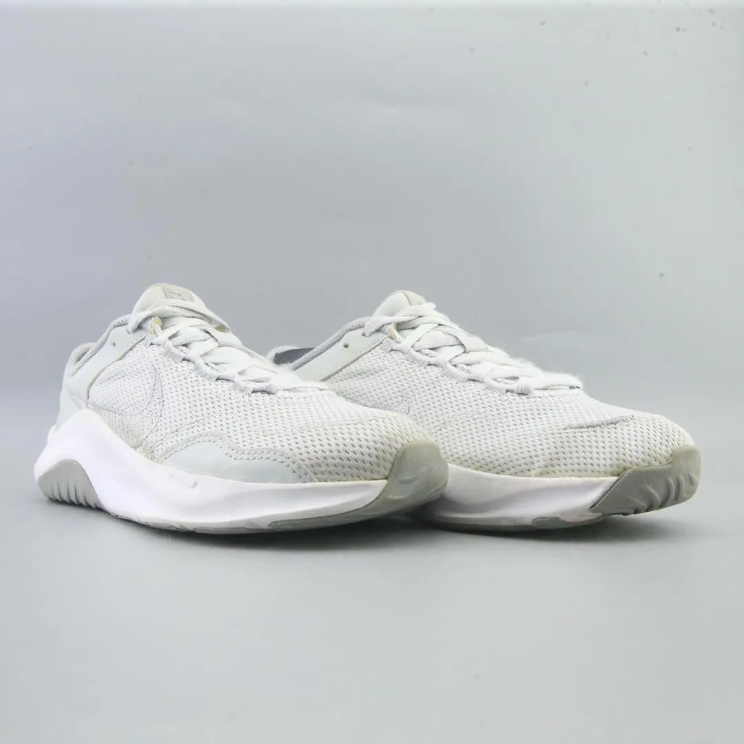 Nike Basketball Player Shoes NIKE LEGEND ESSENTIAL 3 NEXT NATURE