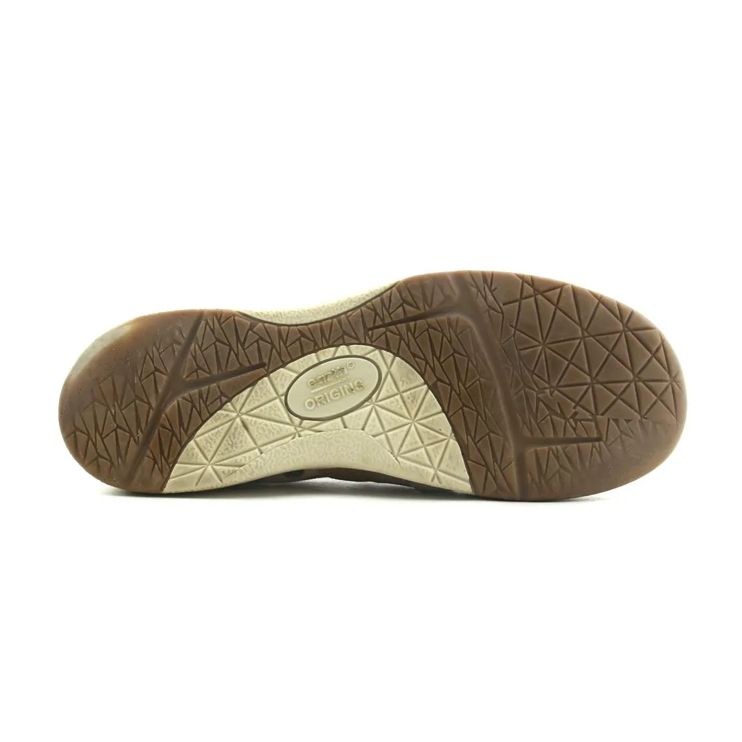 EARTH ORIGINS . Casual Slip-on