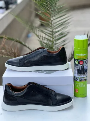 Aldu Men's Black Textured Slip-On Lifestyle Sneakers Support Sneakers