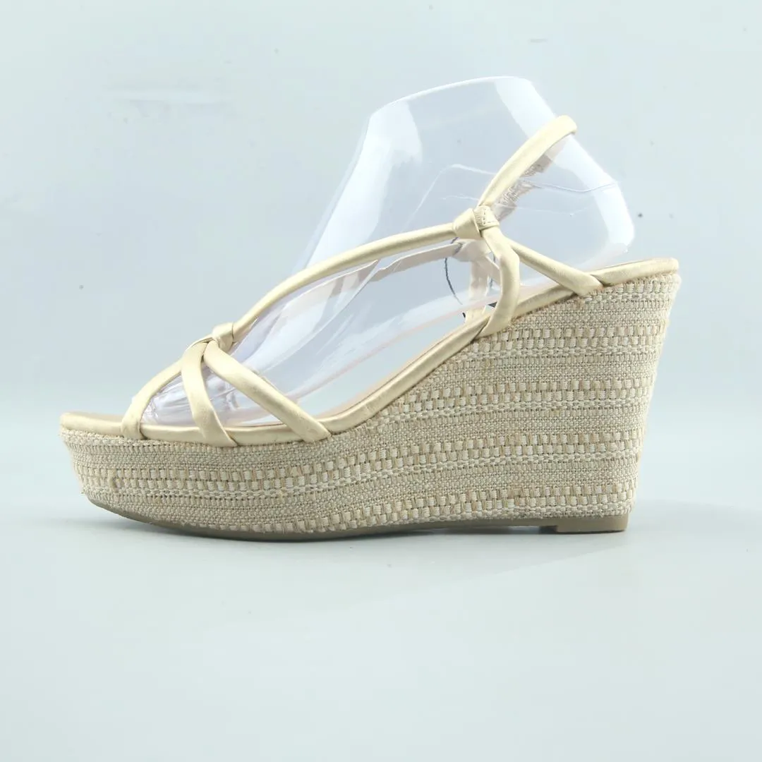 SFERA . Call It Spring High Heels