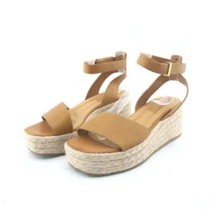 Wearing High Heels Benefits FRANCO SARTO .