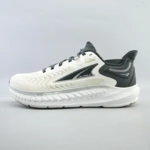 ALTRA TORIN 7 Best Running Shoes For Knee Problems
