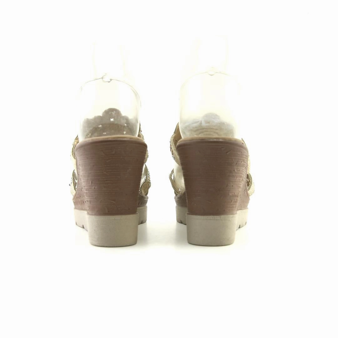 Thigh Highs And High Heels AMERICAN BRAND .