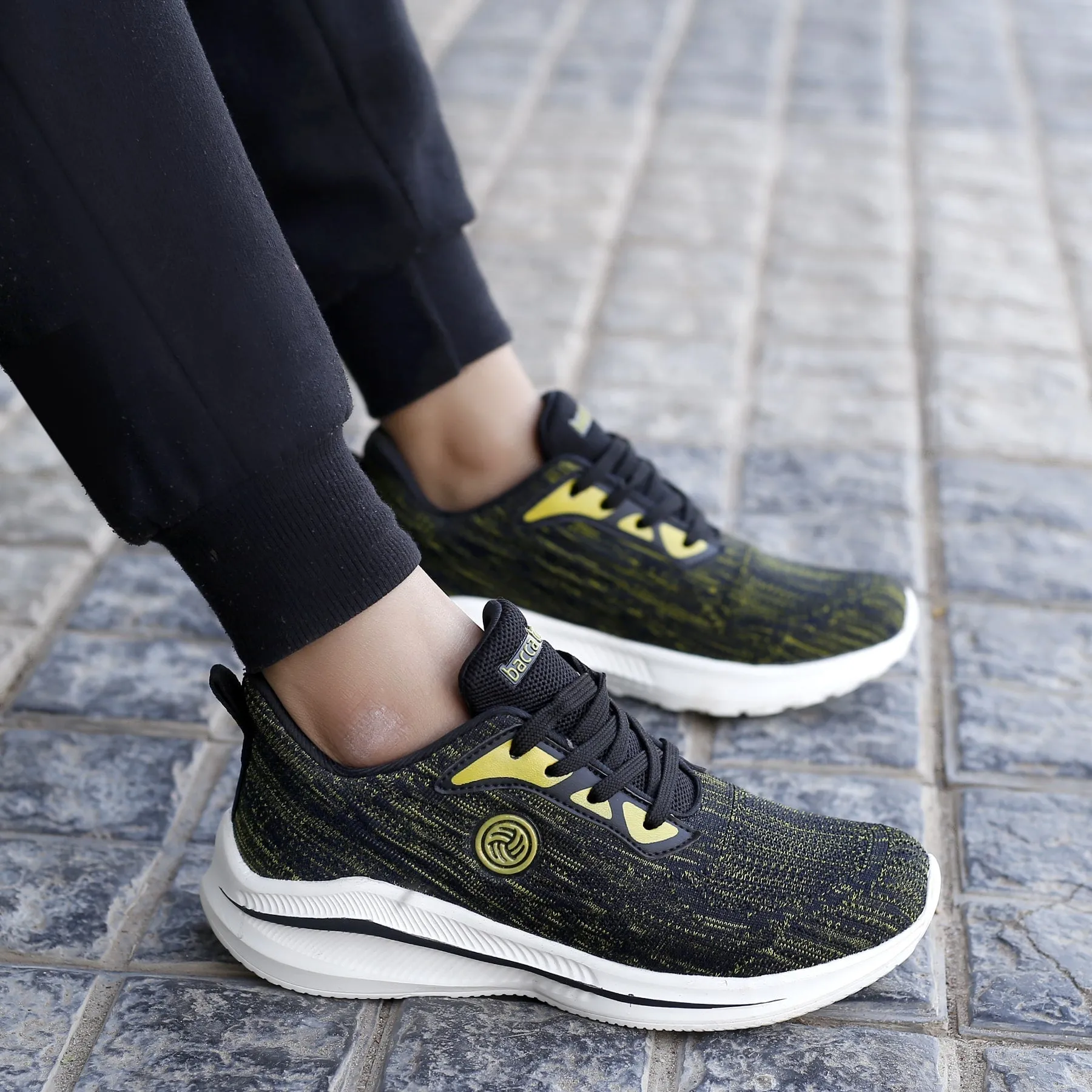 Free Rn 2018 Running Shoe 7 Us Bacca Bucci Boys or Girls Essential Knit Running Sports Shoe (Age: 8 year to 12 years)