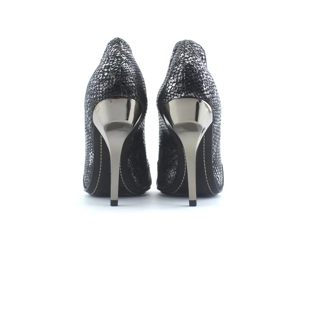 BCBGMAXAZRIA . High Heeled Ice Skates