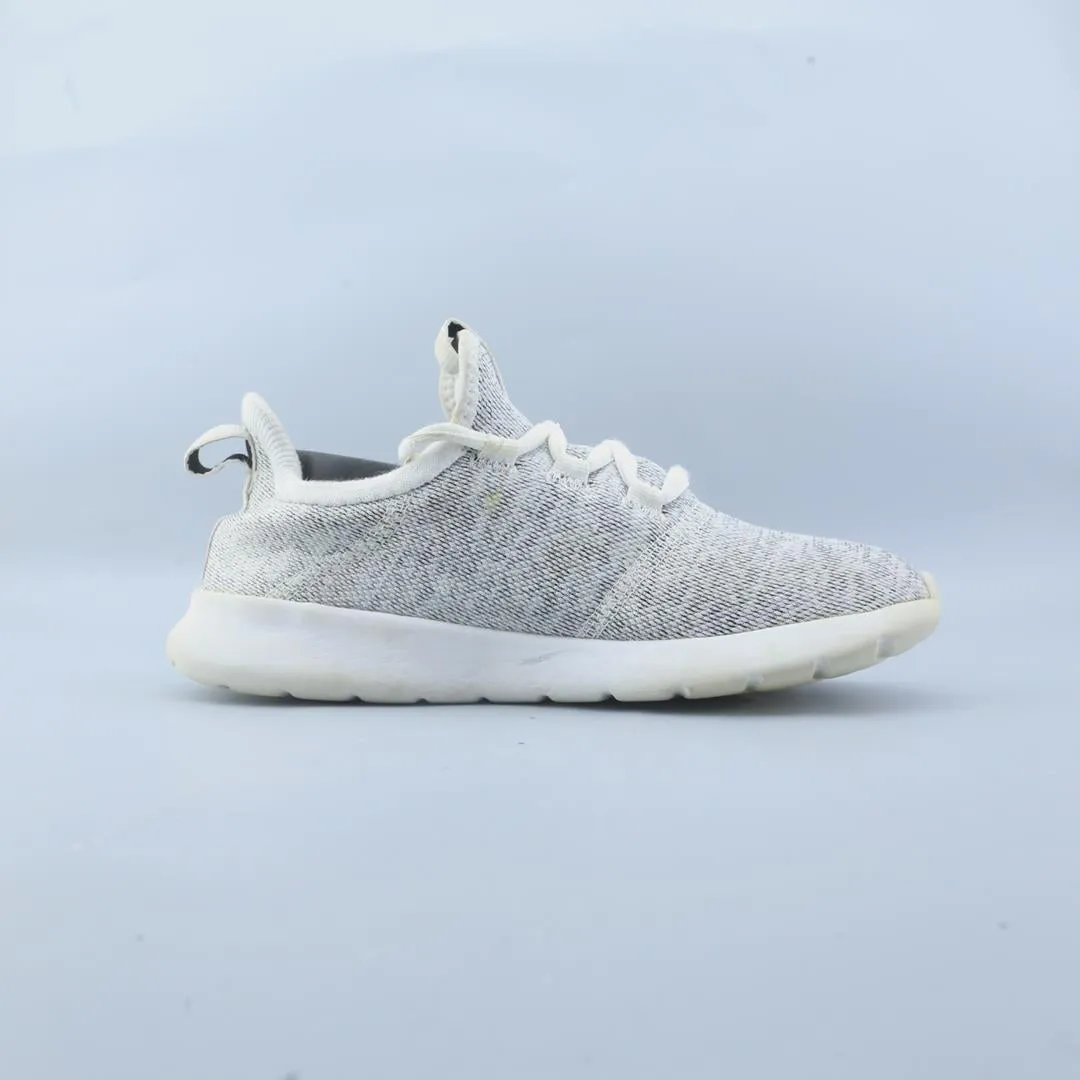 Trail Running Shoes Versus Hiking Shoes ADIDAS CLOUDFOAM PURE 2.0