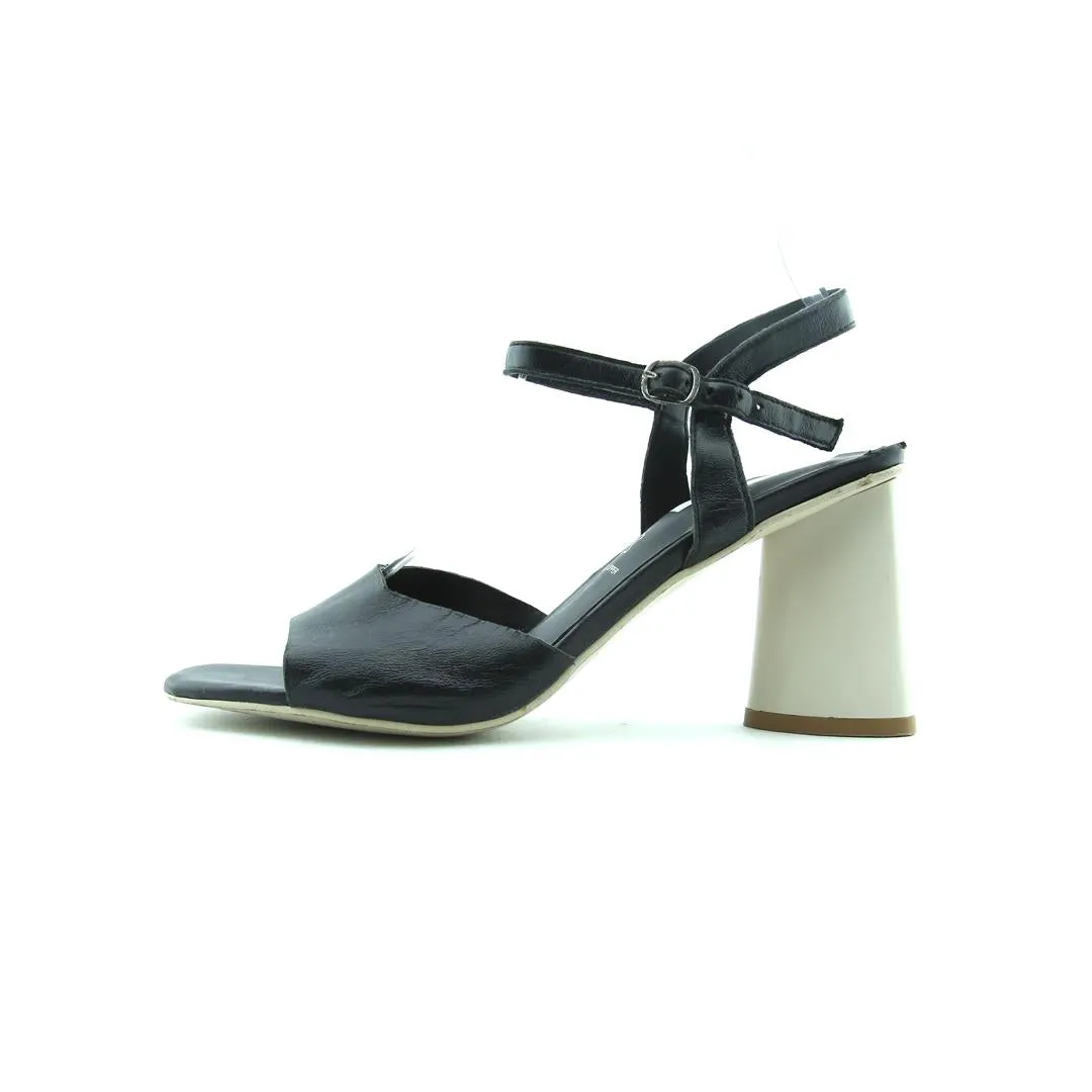 M & S COLLECTION . High Heel Svg