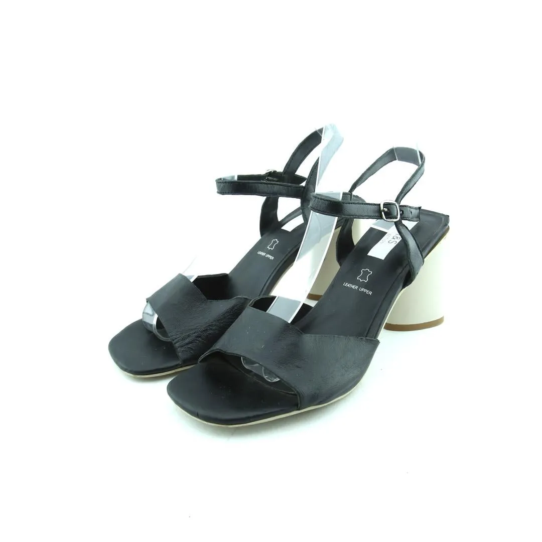 Heel Ankle Boots M & S COLLECTION .