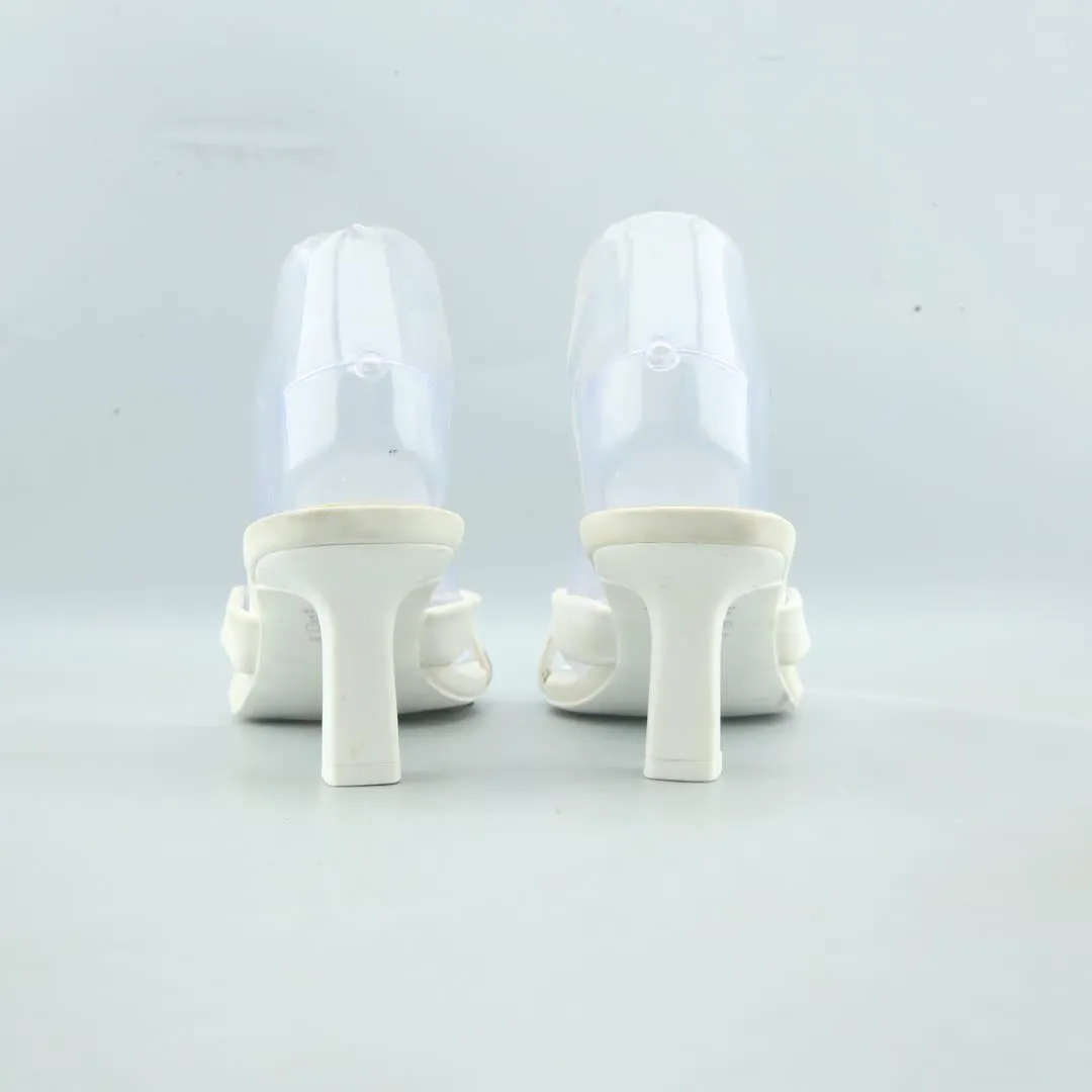 BERSHKA . High Heel Brands