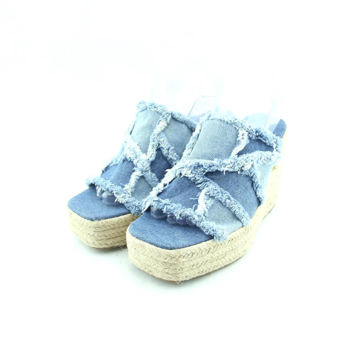 BERSHKA . High Instep Heels