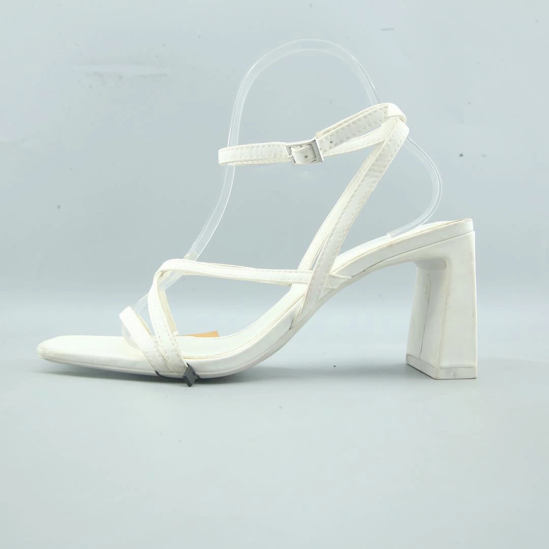 Running Shoes With Higher Heel Drop BERSHKA .