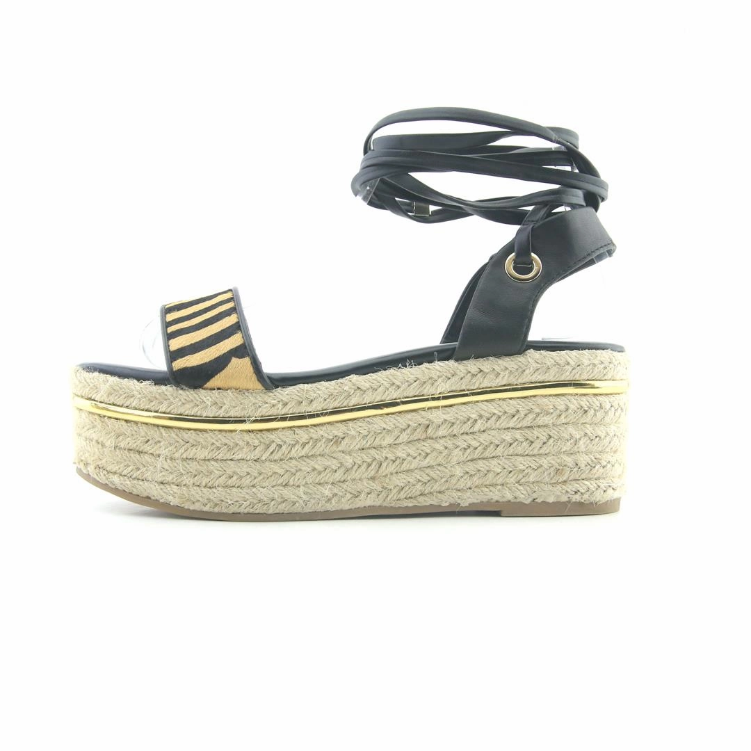 BLEECKER & BOND ODETTE Knee High Boots With Small Heel