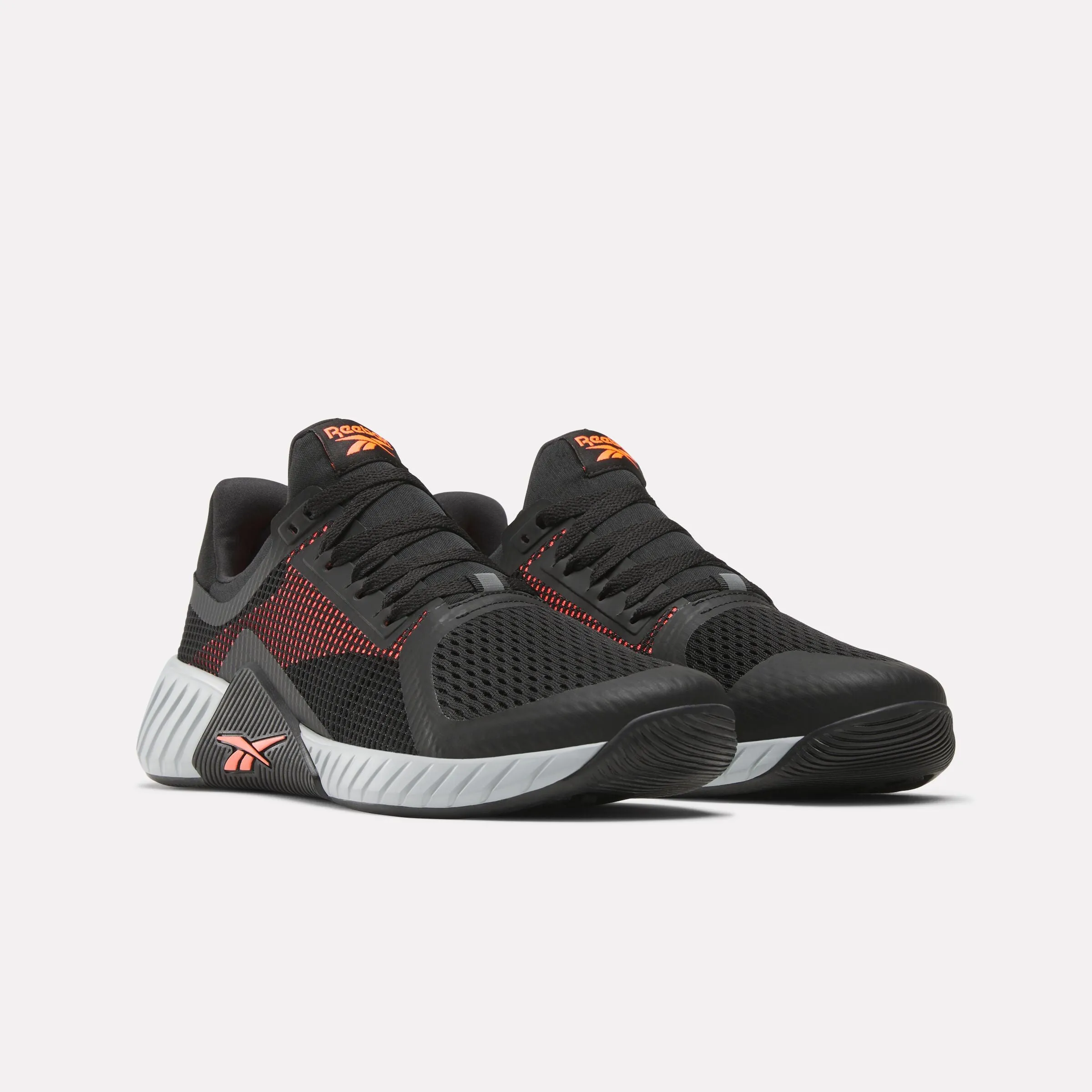 Solstice Xt 3 Cross Training Shoe Flip Charge Black/Orange Flare/Grey 1