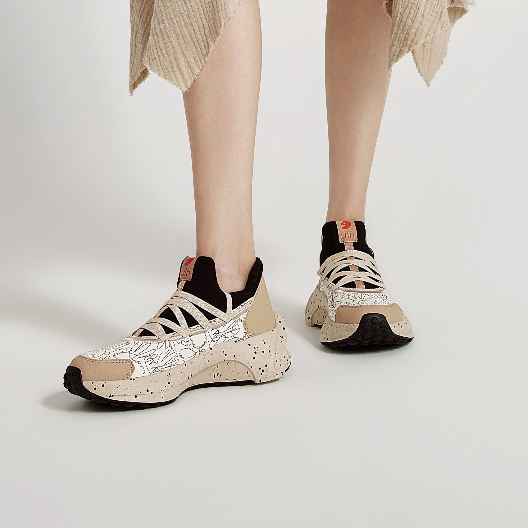 Dr. Scholls Time Off Sneakers Hand-painted Leaves Sevilla VI Women