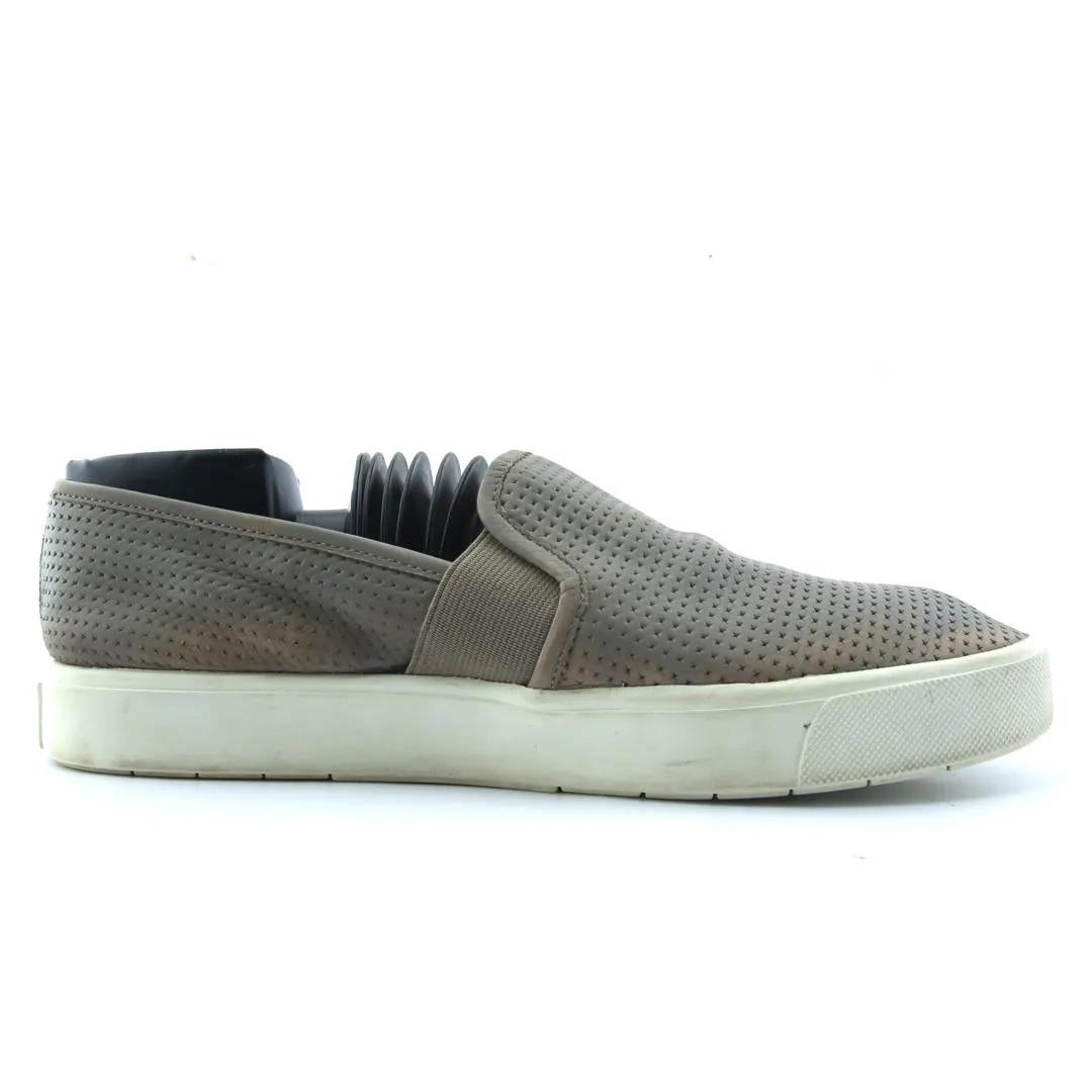 VINCE BLAIR Classic Slip On Shoes