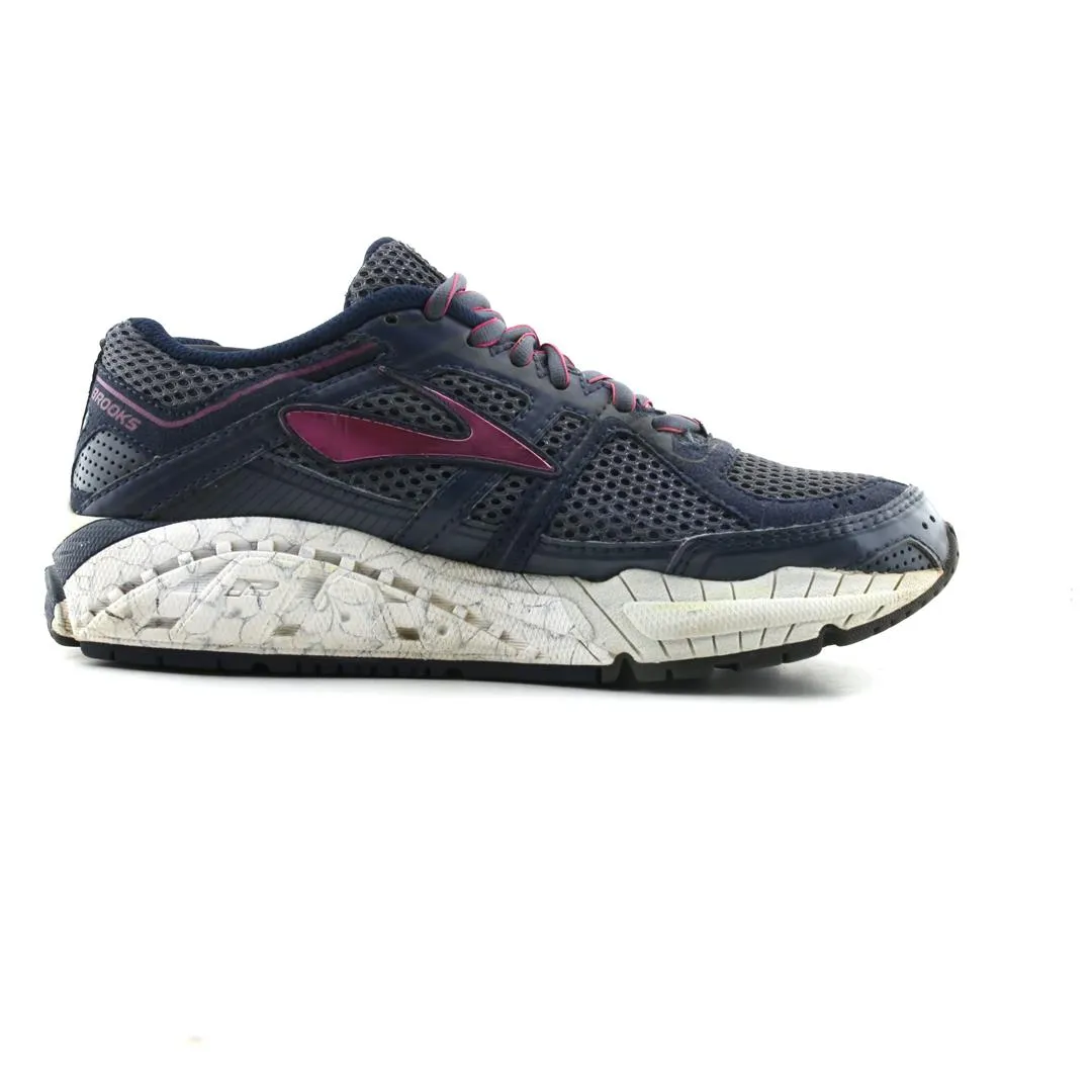 Cartoon Shoes Running BROOKS  ADDICTION 12