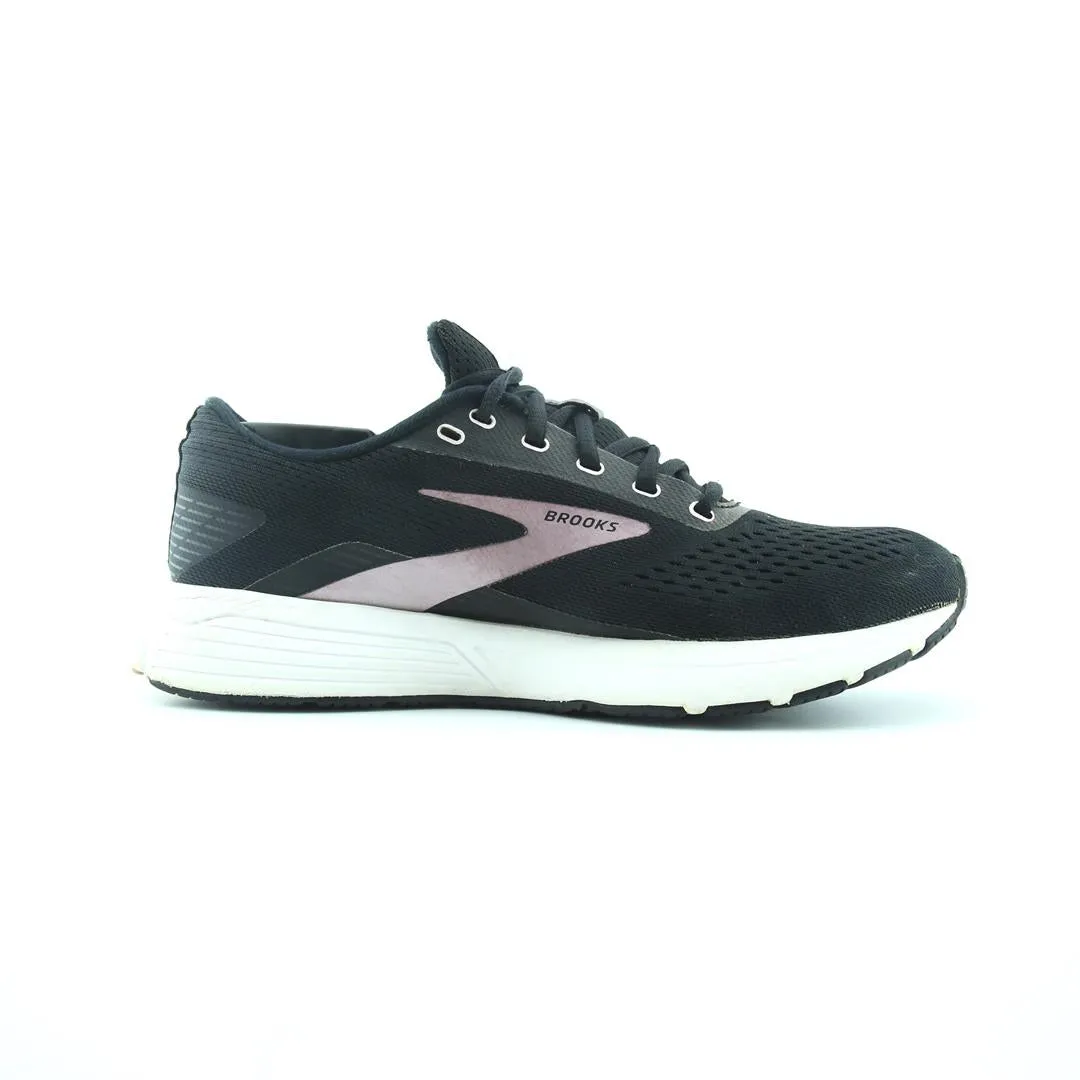 BROOKS SIGNAL 3 Difference Between Running And Training Shoes