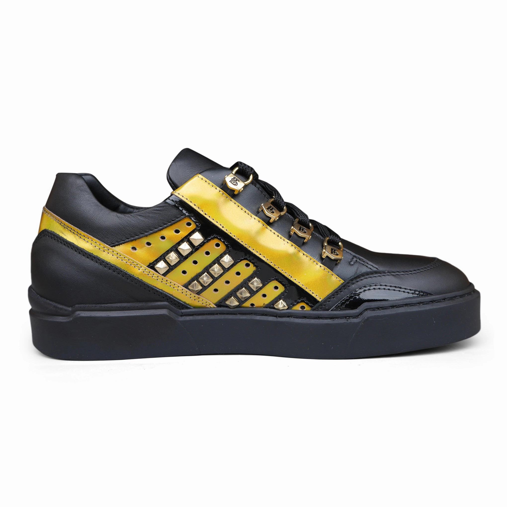 Oxford Sneakers LU41867B - Black And Gold