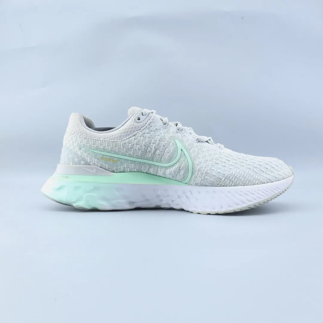 NIKE  REACT INFINITY RUN FLYKNIT 3 Nike Spike Shoes