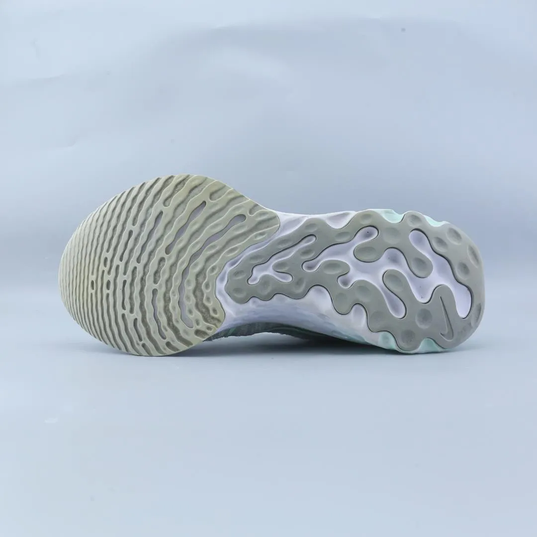 Caitlin Clark Shoes Nike NIKE  REACT INFINITY RUN FLYKNIT 3