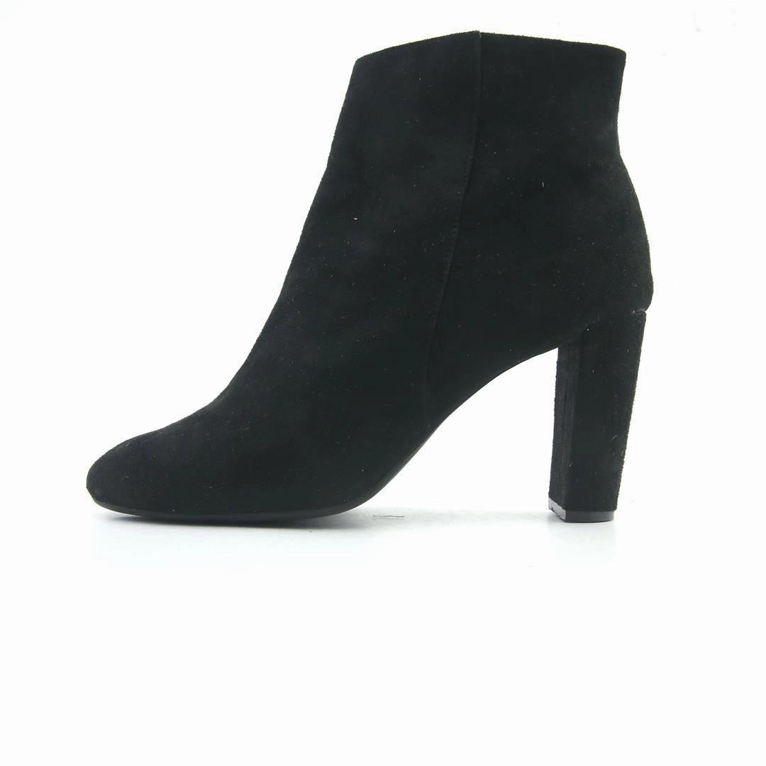 Privileged High Heels CHARLOTTE RUSSE .