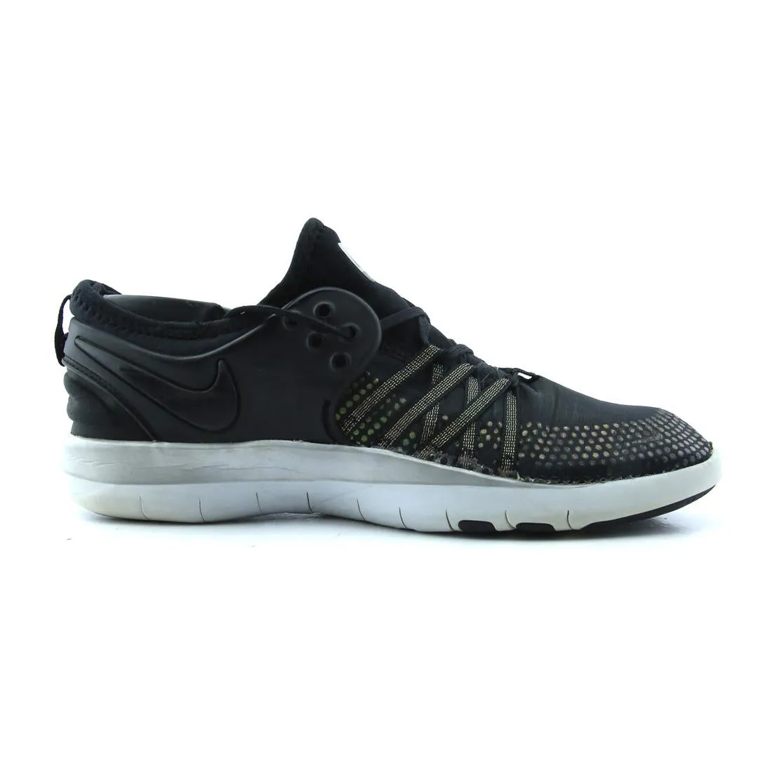 Shoes NIKE FREE TR 7