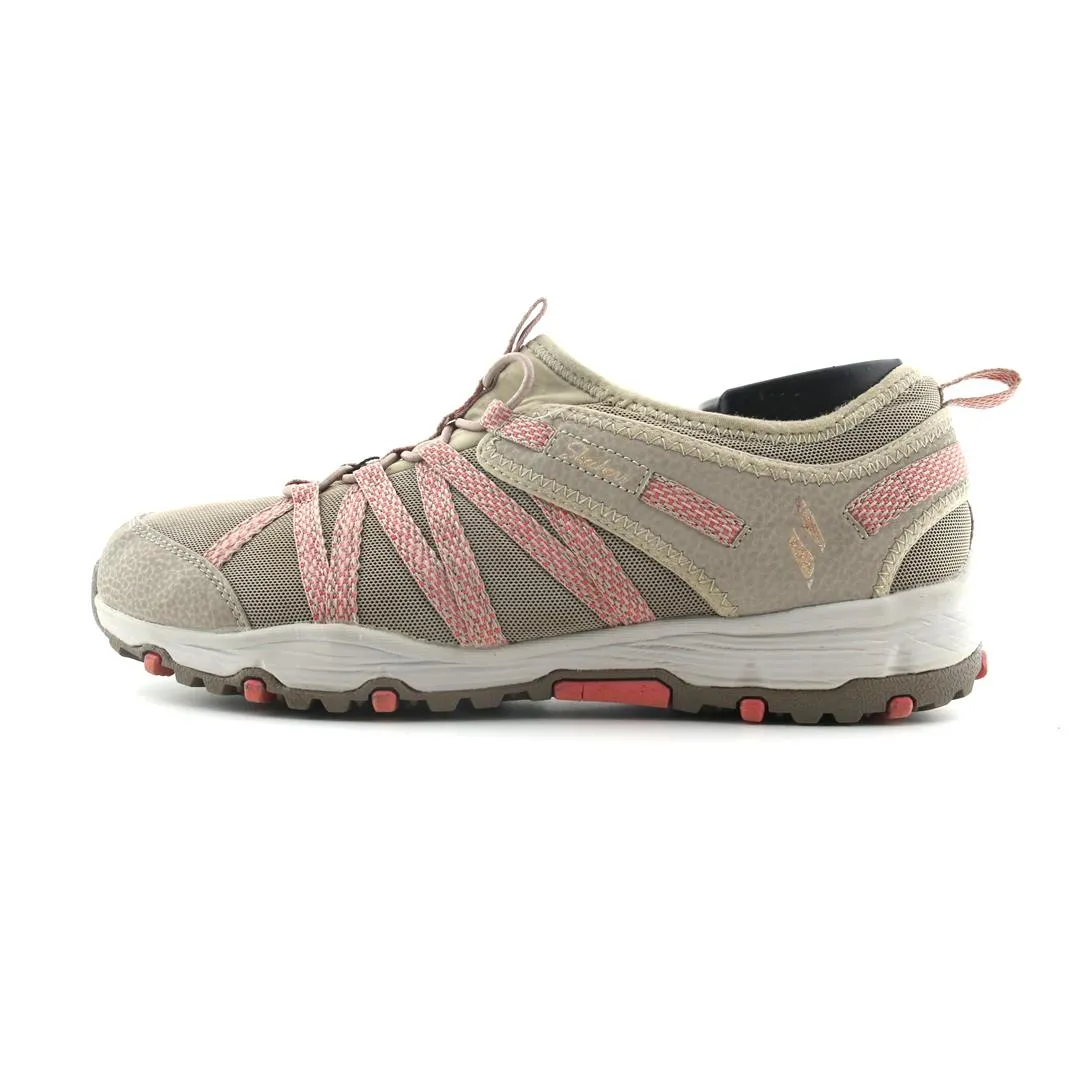 Gold Slip Sneakers SKECHERS SEAGER HIKER - FLOWERETTE