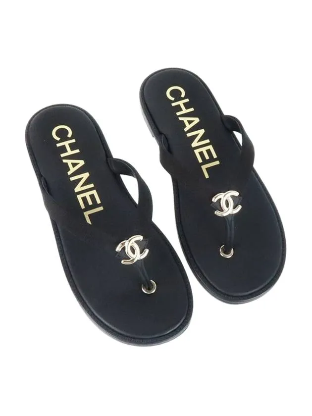 High Heel Foam Flip Flops WoMen's CC Logo Flip Flops Black Chanel