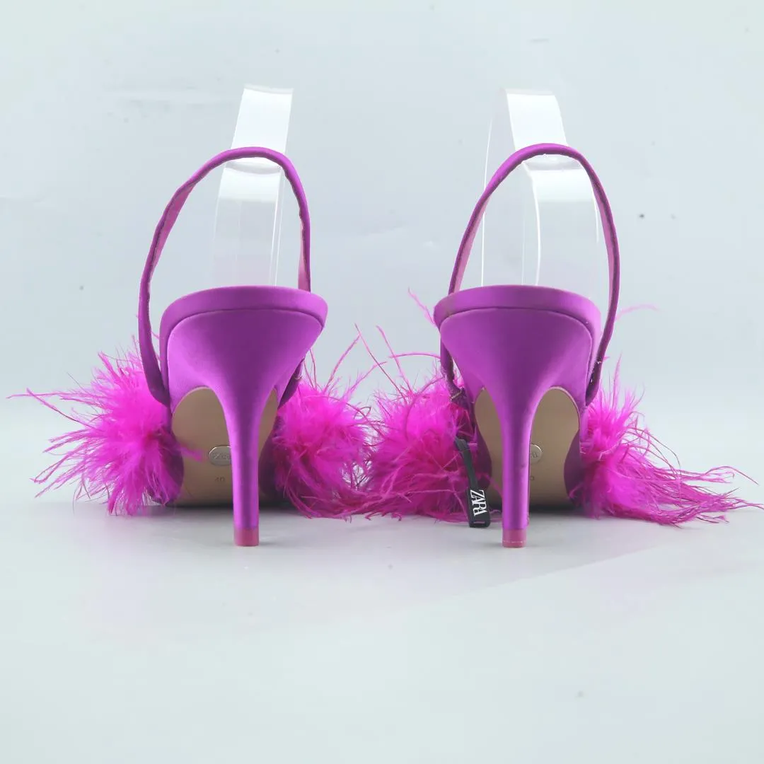 Embellished High Heels ZARA. .