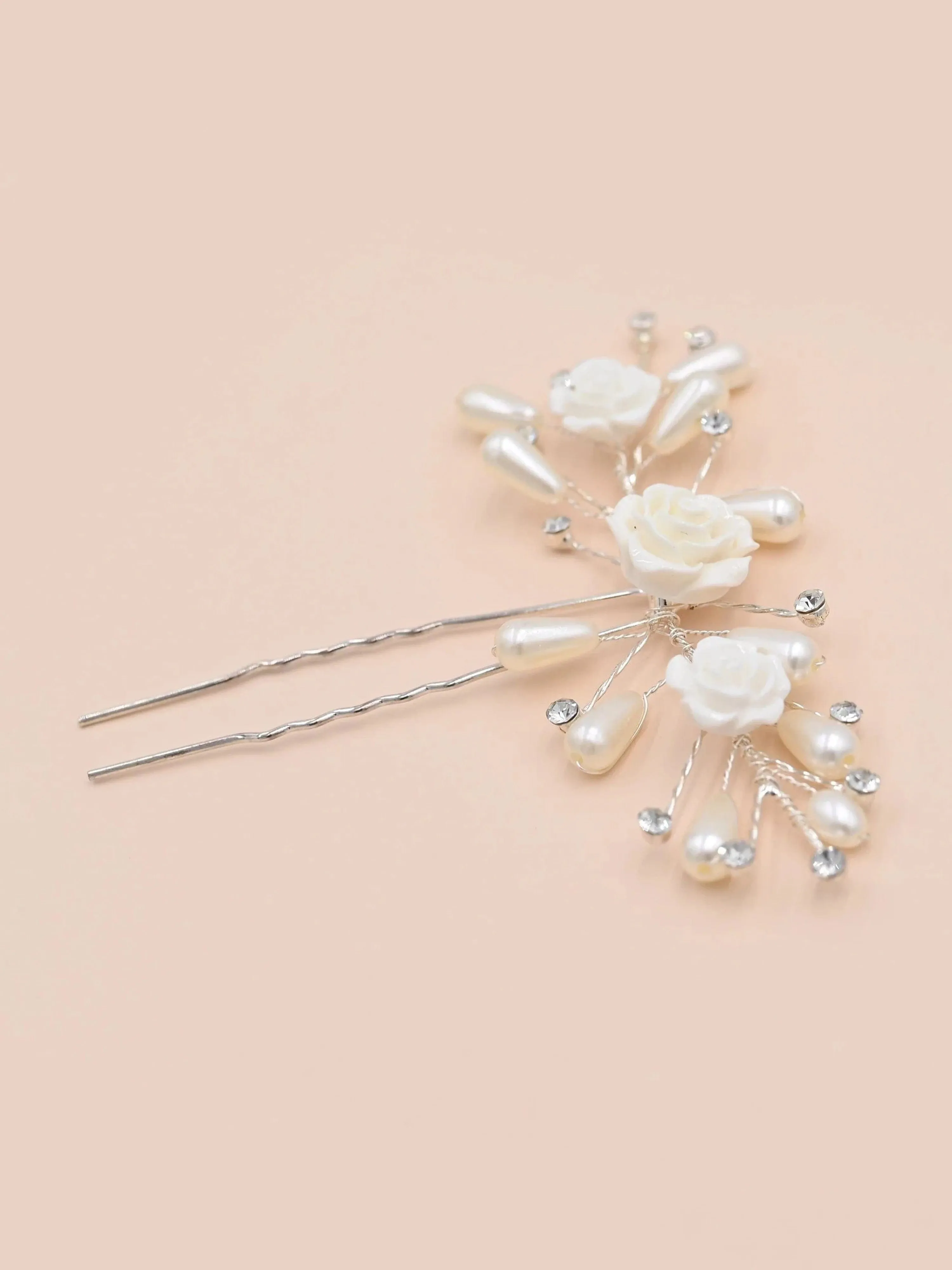 Crystal Inflorescence Hair Pin Sandals Bermuda