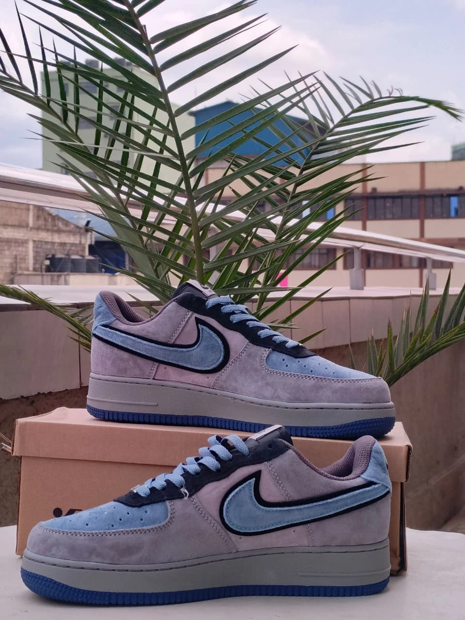 Cowboy Sneakers Nike Air Force 1 Low Suede  Grey/Blue Edition