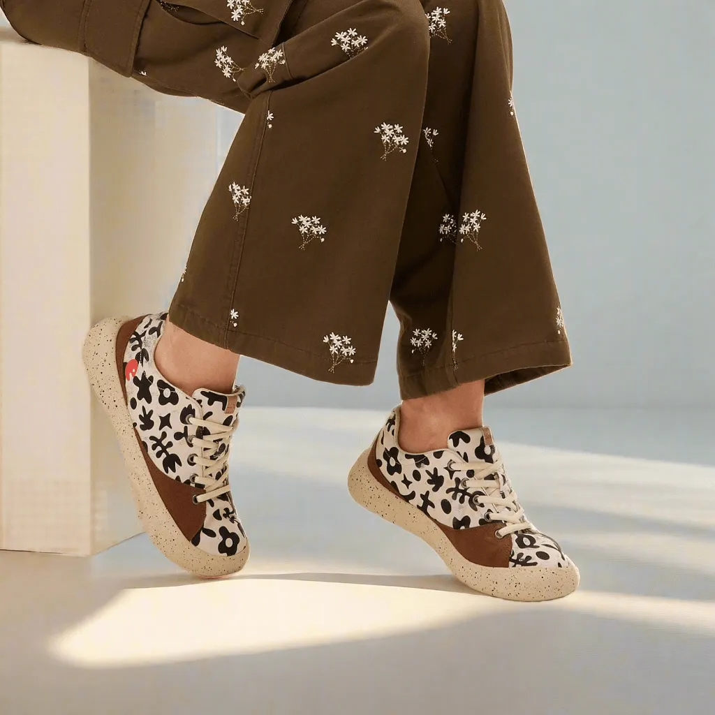 Swaying Flowers Denia I Women Wide High Top Sneakers