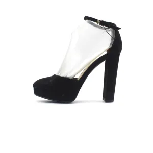 SHOEDAZZLE . High Heel Boots Jeans