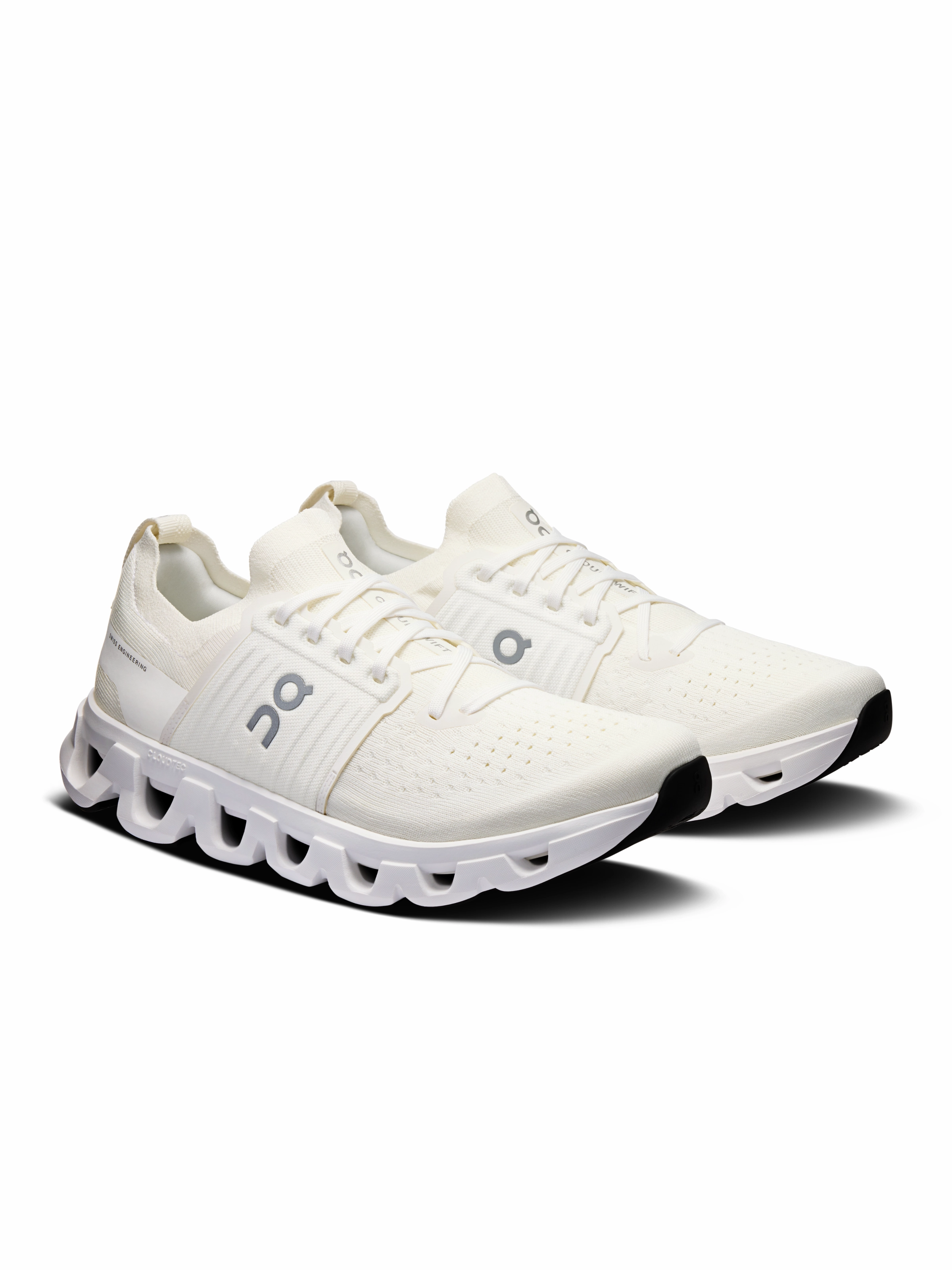 Running Shoes For Speed Training On Cloudswift 4 Men's