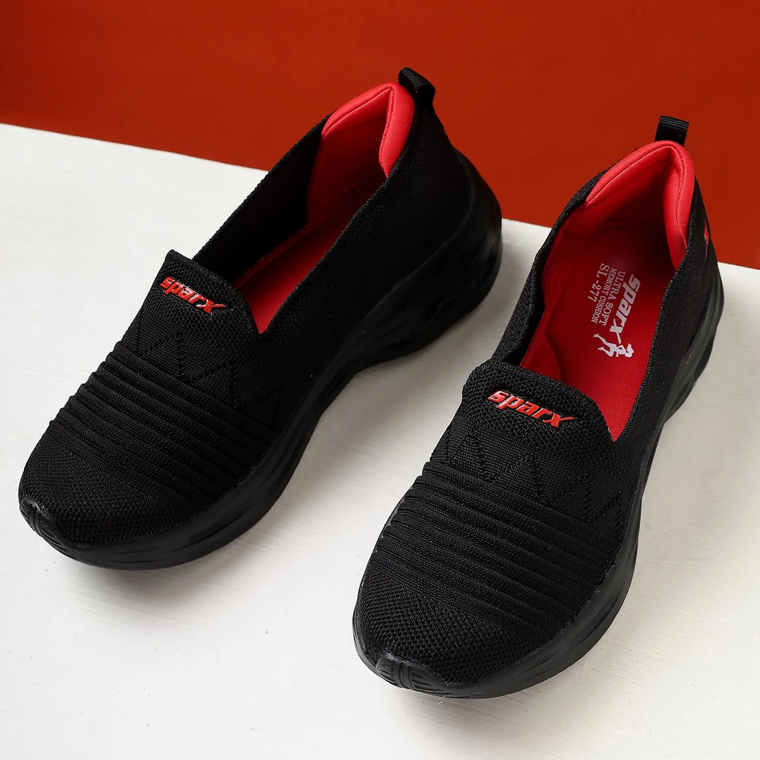 Team Hustle Quick Basketball Shoes Athleisure Shoes for Women SL 277