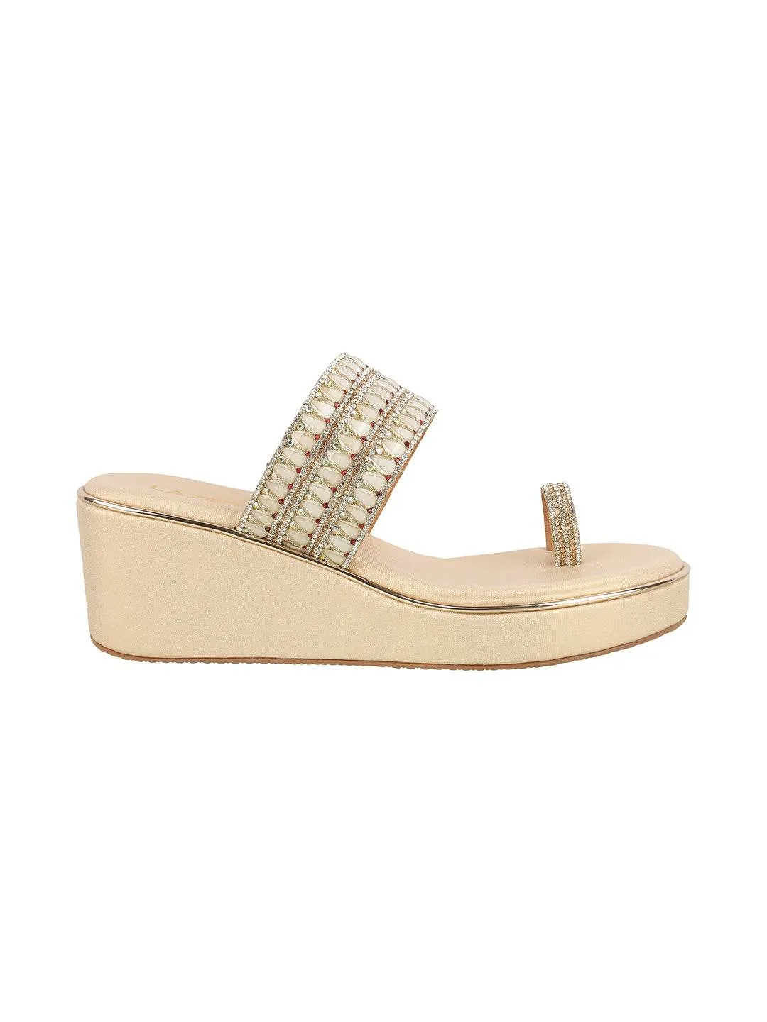 Women's Embellished Toe-Ring Wedge Sandals (1519)