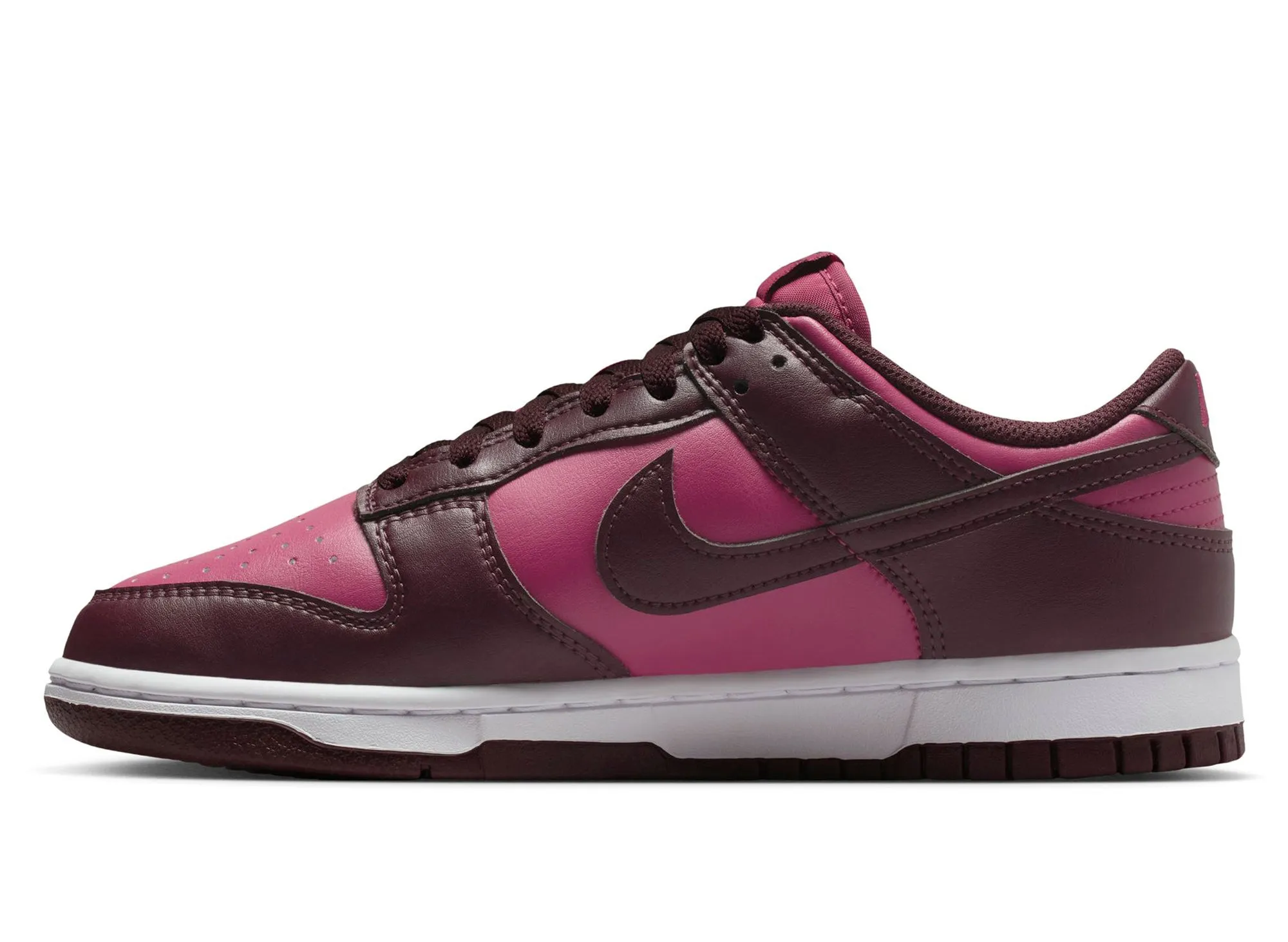 Women's Nike Dunk Low Nike Acg Shoes