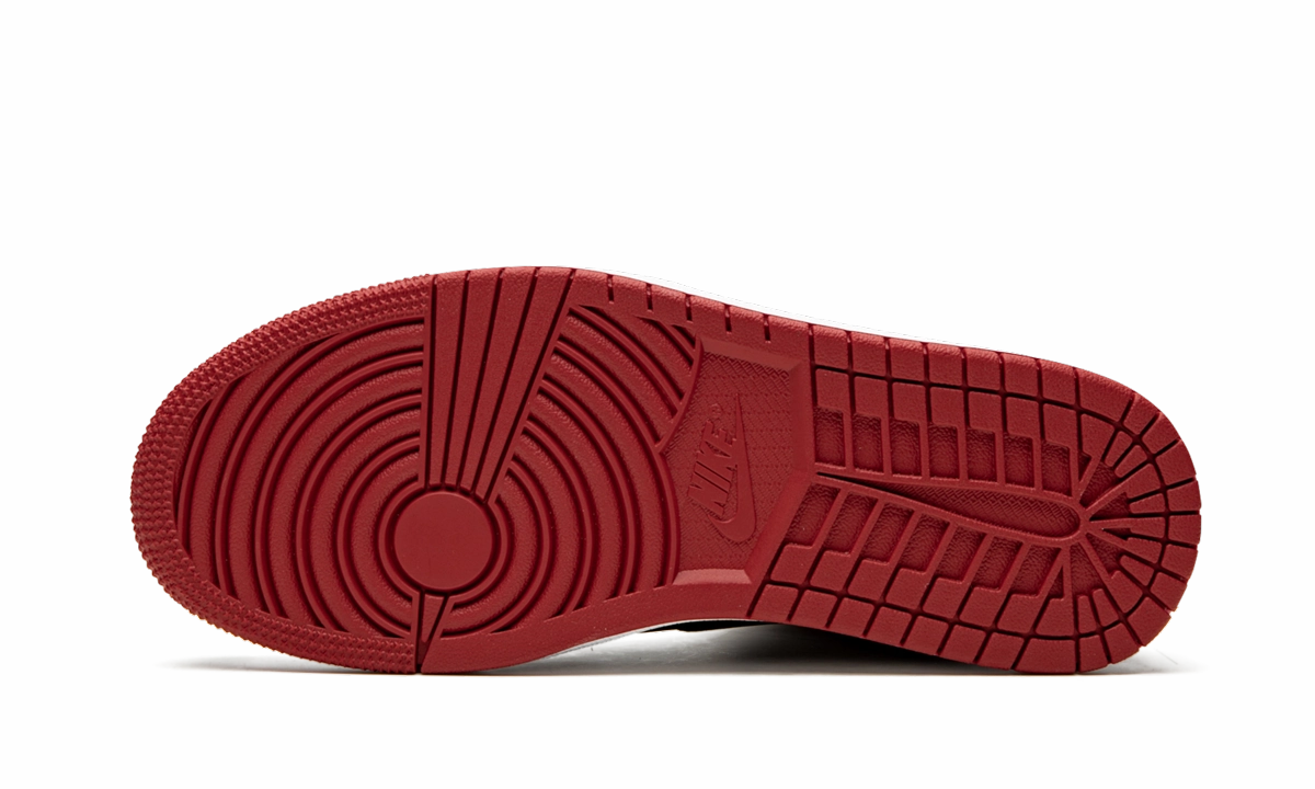 Self Tightening Basketball Shoes Air Jordan 1 Mid "Fearless - Come Fly With Me"