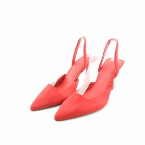 Race In Heels STRADIVARIUS .