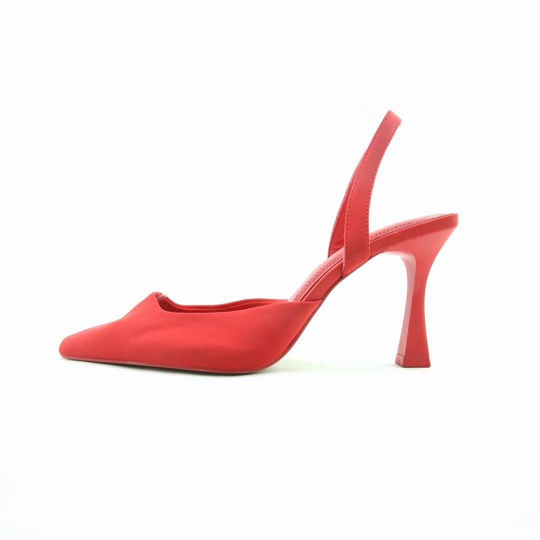 STRADIVARIUS . Thigh High Heel Boots