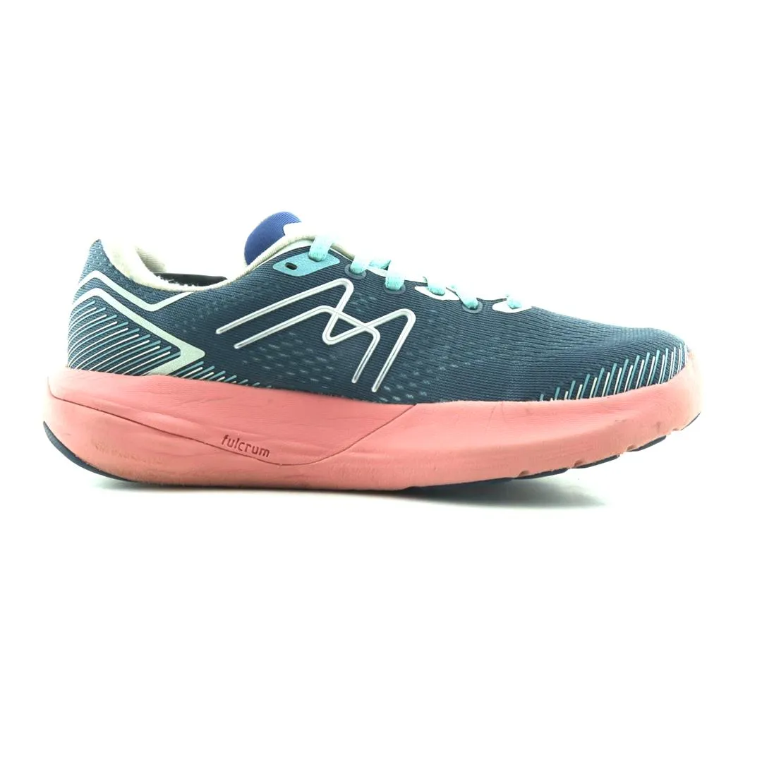 KARHU IKONI 2.5 Running Shoes With Maximum Cushioning