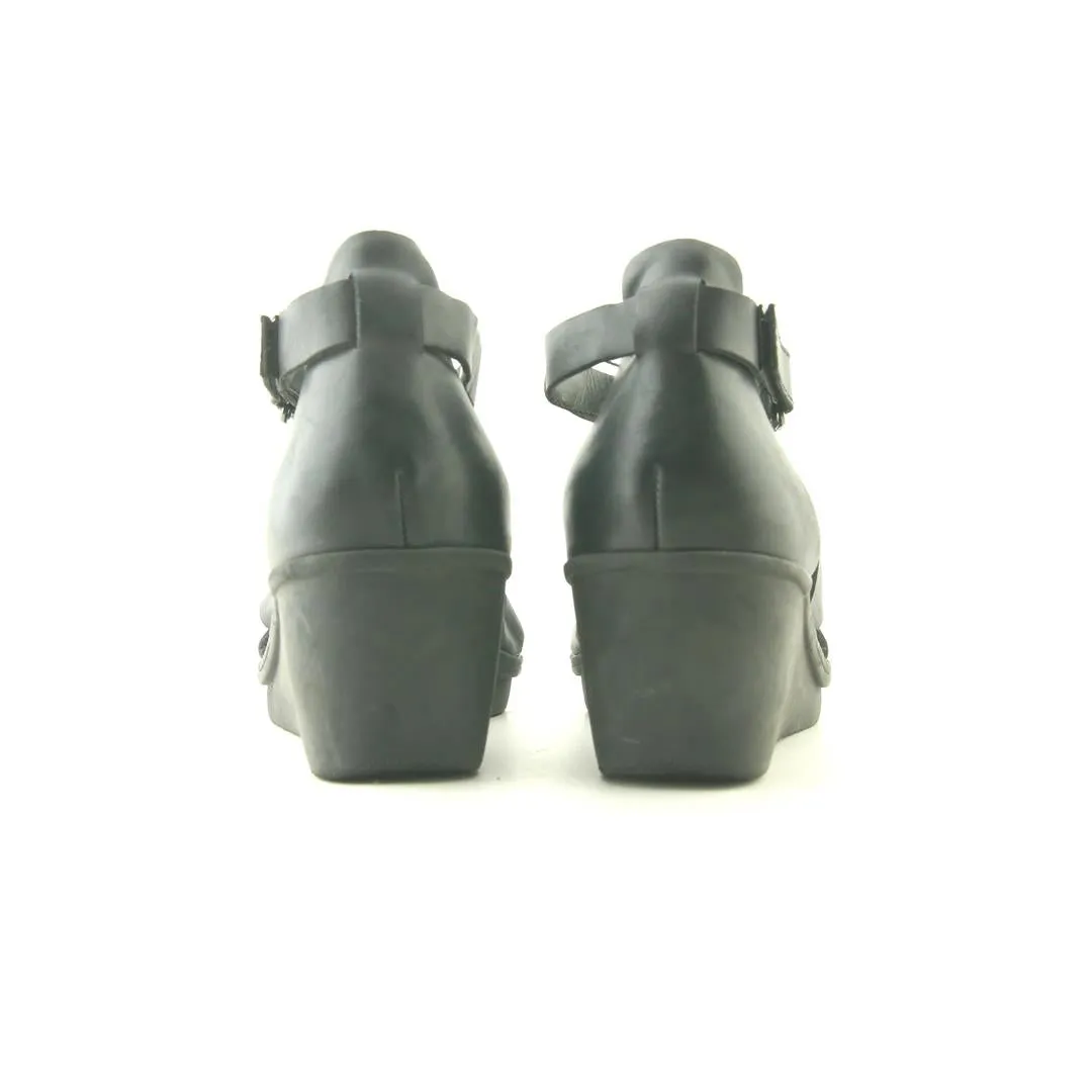 NATURALIZER . Best High Heels For Wide Feet