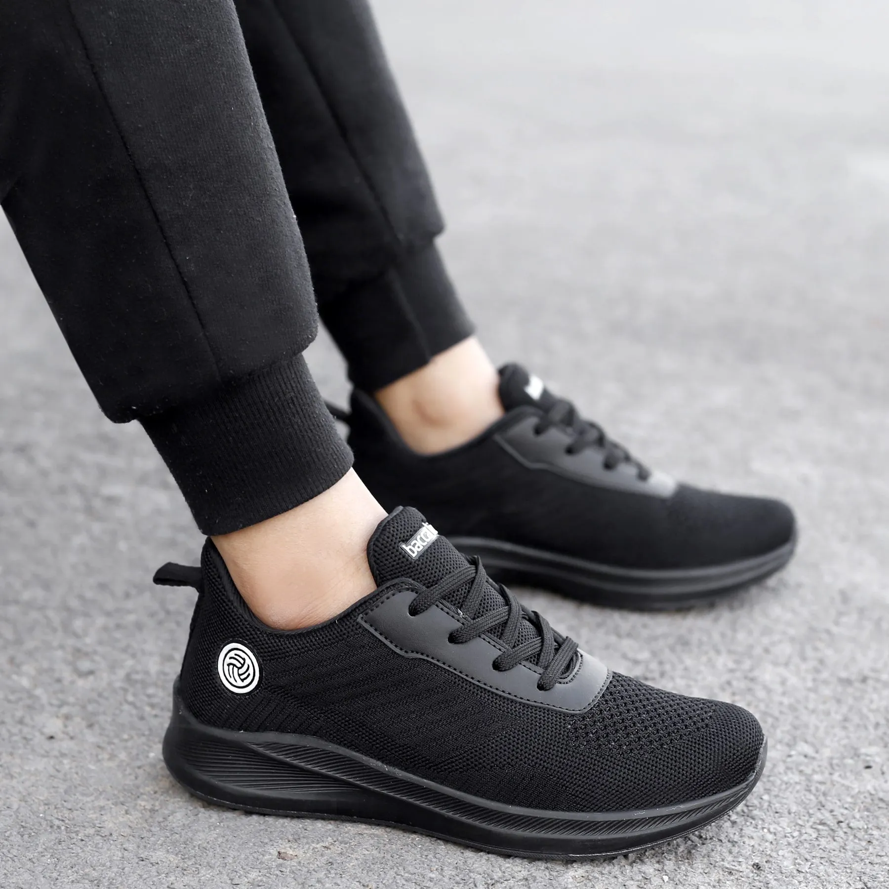 Running Shoes Everyday Bacca Bucci Boys or Girls Essential Knit Running Sports Shoe (Age: 8 year to 12 years)