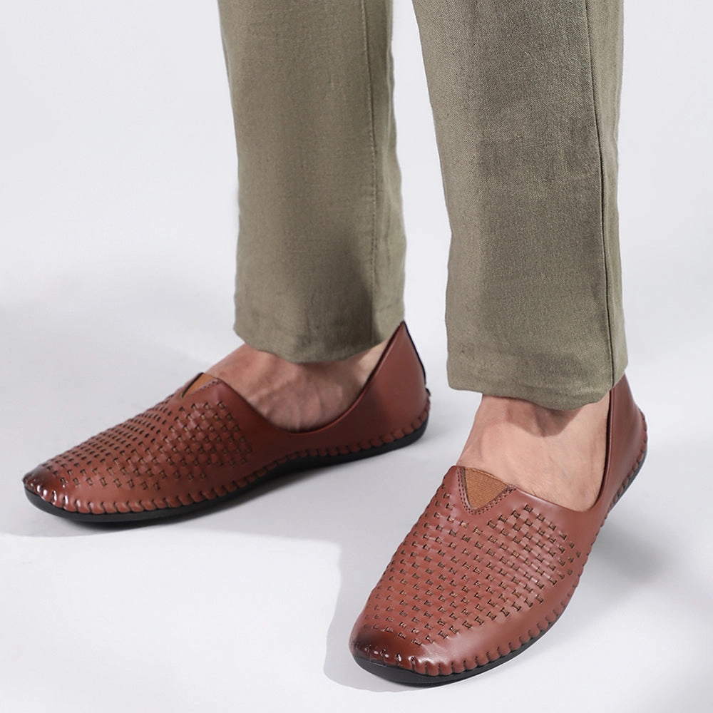 Fortune Tan Casual Mojari Loafers Shoes For Men AVN-40 By Liberty Wingtip Tassel Loafers