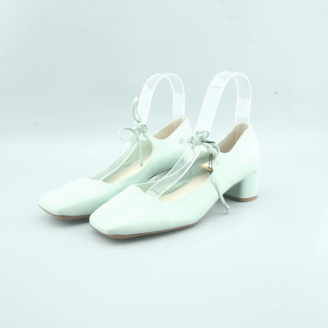 FRANCO SARTO NORINE Toe Shoes