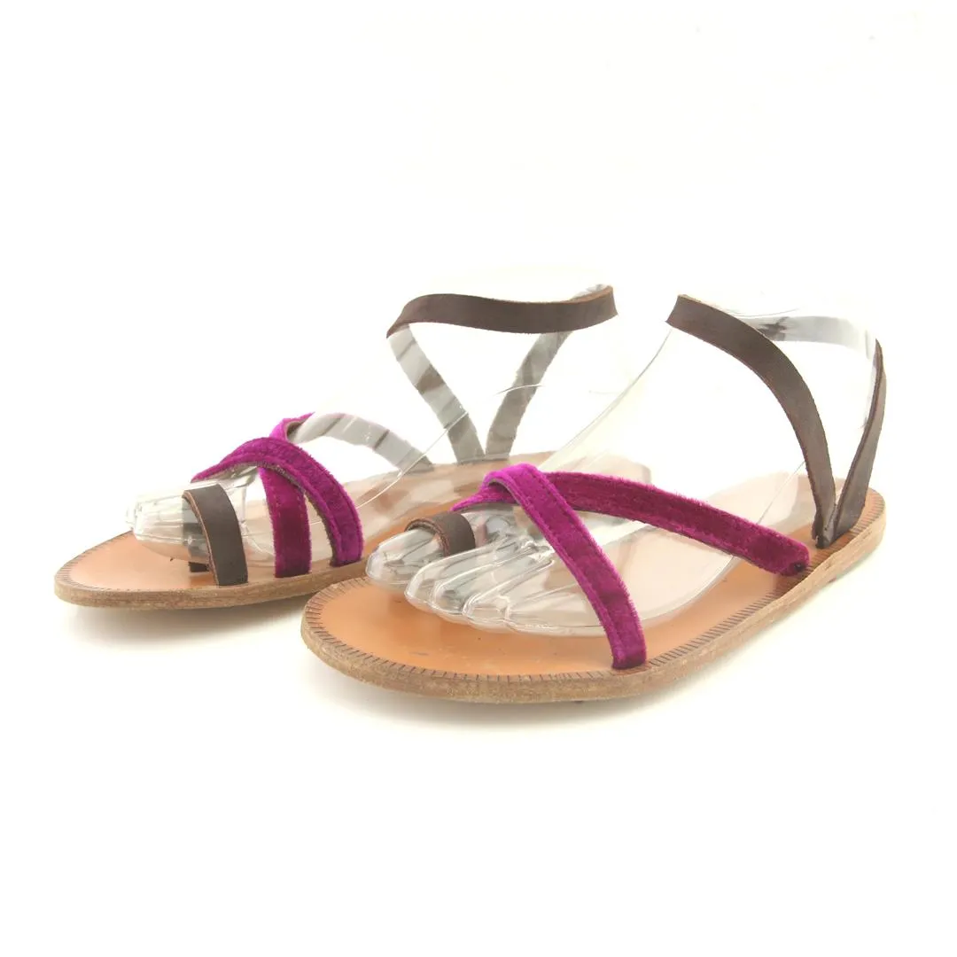 Classy Flat Shoes FREE PEOPLE .