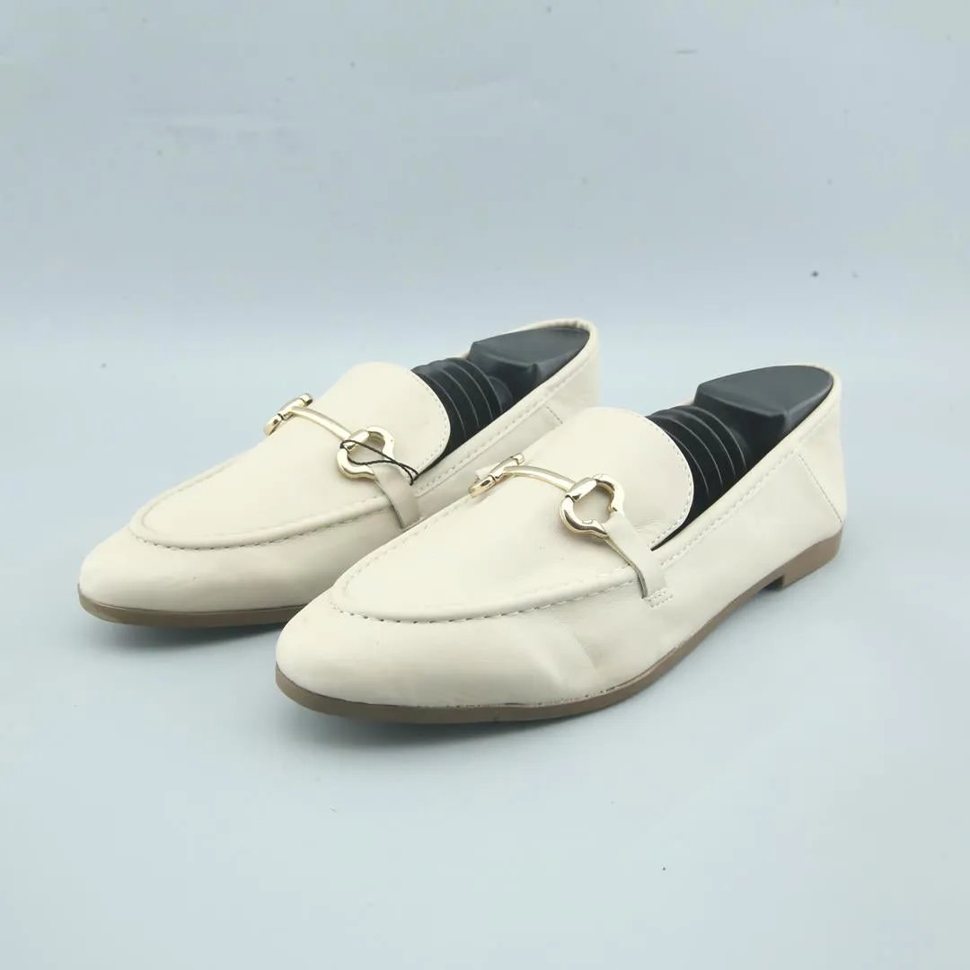 PRIMARK . Twisted Slip On