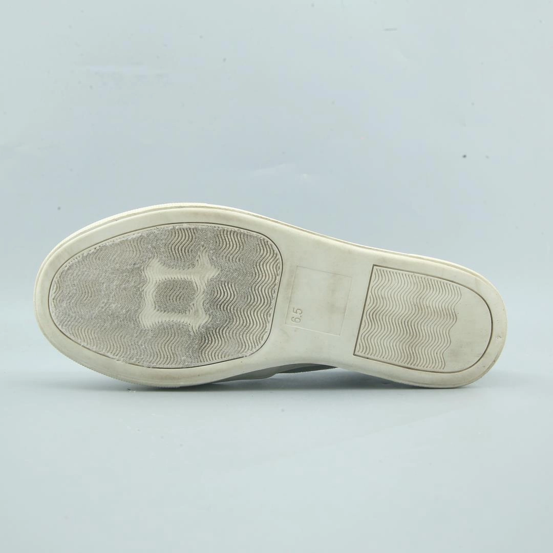 SODA  . Converse Mens Slip On